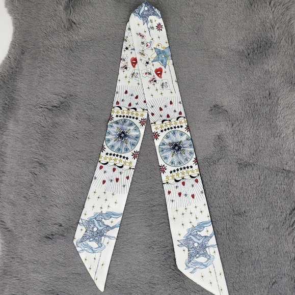 New Tarot Cards Silk Skinny Scarf Twilly 'Star' - Picture 6 of 7